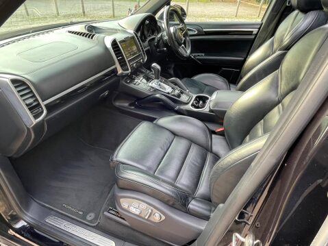Porsche Cayenne 3.0 V6 E-Hybrid S TiptronicS 4WD Euro 6 (s/s) 5dr 2
