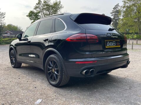 Porsche Cayenne 3.0 V6 E-Hybrid S TiptronicS 4WD Euro 6 (s/s) 5dr 3