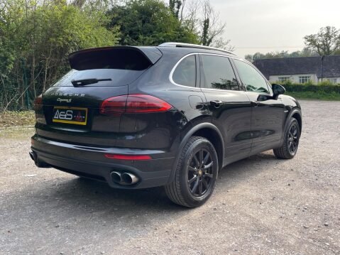 Porsche Cayenne 3.0 V6 E-Hybrid S TiptronicS 4WD Euro 6 (s/s) 5dr 18