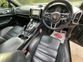 Porsche Cayenne 3.0 V6 E-Hybrid S TiptronicS 4WD Euro 6 (s/s) 5dr 25