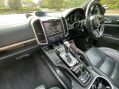 Porsche Cayenne 3.0 V6 E-Hybrid S TiptronicS 4WD Euro 6 (s/s) 5dr 43