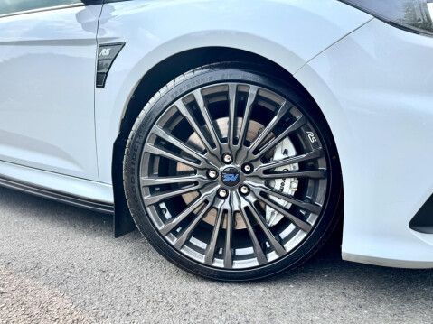 Ford Focus 2.3T EcoBoost RS AWD Euro 6 (s/s) 5dr 20