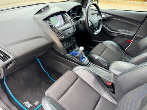 Ford Focus 2.3T EcoBoost RS AWD Euro 6 (s/s) 5dr 96