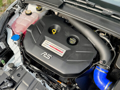 Ford Focus 2.3T EcoBoost RS AWD Euro 6 (s/s) 5dr 51