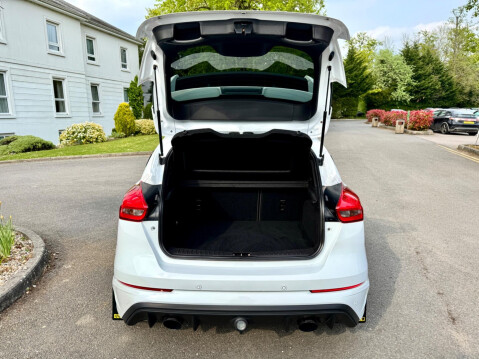 Ford Focus 2.3T EcoBoost RS AWD Euro 6 (s/s) 5dr 54