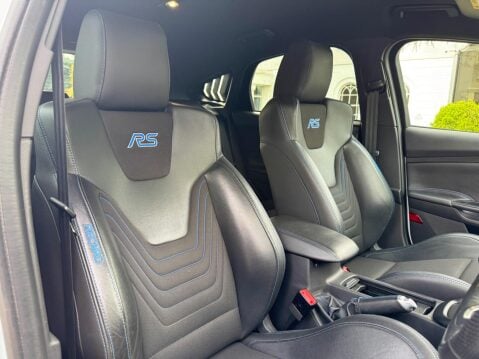 Ford Focus 2.3T EcoBoost RS AWD Euro 6 (s/s) 5dr 14