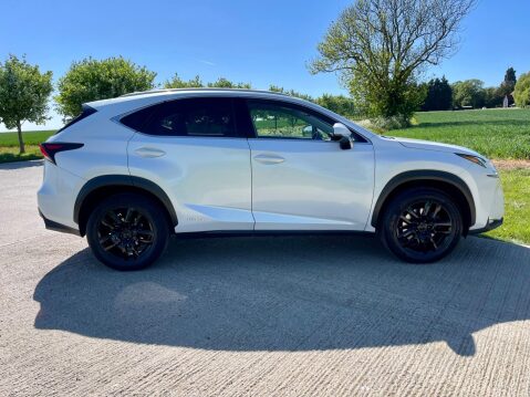 Lexus NX 2.5 300h Luxury E-CVT 4WD Euro 6 (s/s) 5dr 35