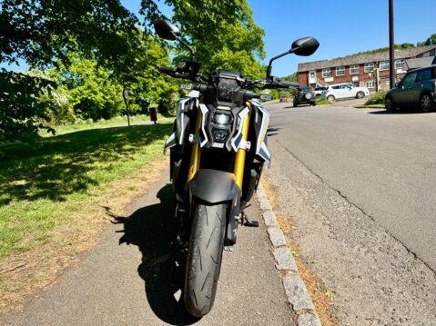 Suzuki GSX-S 1000 Euro 5 14