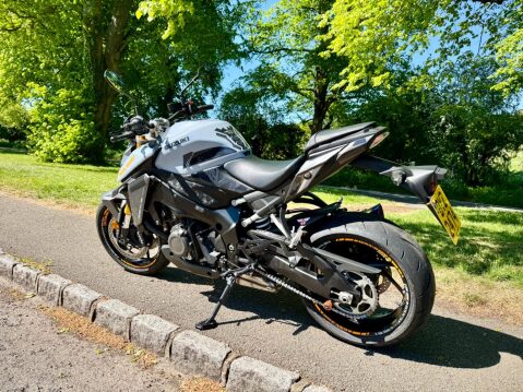 Suzuki GSX-S 1000 Euro 5 17