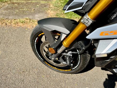 Suzuki GSX-S 1000 Euro 5 18