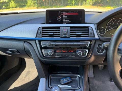 BMW 4 Series 2.0 420d M Sport xDrive Euro 6 (s/s) 2dr 28