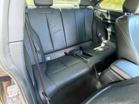 BMW 2 Series 2.0 220i M Sport Auto Euro 6 (s/s) 2dr 4
