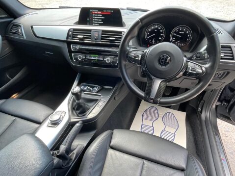 BMW 1 Series 1.5 118i GPF M Sport Shadow Edition Euro 6 (s/s) 5dr 11