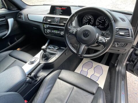 BMW 1 Series 1.5 118i GPF M Sport Shadow Edition Euro 6 (s/s) 5dr 33