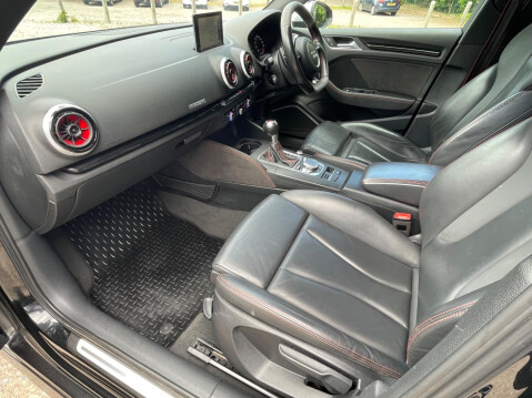 Audi RS3 2.5 TFSI Sportback S Tronic quattro Euro 6 (s/s) 5dr (Nav) 2