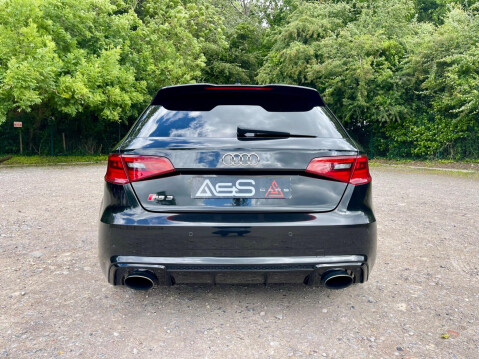 Audi RS3 2.5 TFSI Sportback S Tronic quattro Euro 6 (s/s) 5dr (Nav) 18