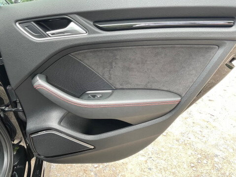 Audi RS3 2.5 TFSI Sportback S Tronic quattro Euro 6 (s/s) 5dr (Nav) 27