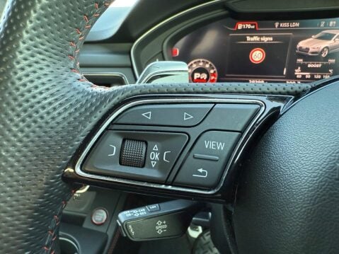 Audi RS5 2.9 TFSI V6 Tiptronic quattro Euro 6 (s/s) 2dr 32
