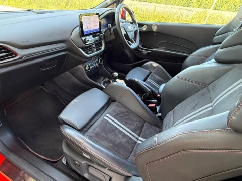 Ford Fiesta 1.5T EcoBoost ST-3 Euro 6 (s/s) 3dr 2