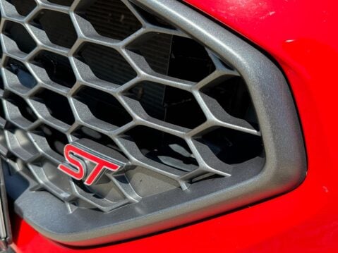 Ford Fiesta 1.5T EcoBoost ST-3 Euro 6 (s/s) 3dr 15