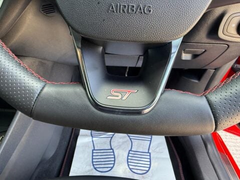 Ford Fiesta 1.5T EcoBoost ST-3 Euro 6 (s/s) 3dr 29