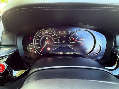 BMW M5 4.4 V8 Steptronic xDrive Euro 6 (s/s) 4dr 61