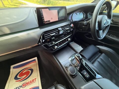 BMW M5 4.4 V8 Steptronic xDrive Euro 6 (s/s) 4dr 38