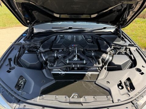 BMW M5 4.4 V8 Steptronic xDrive Euro 6 (s/s) 4dr 52