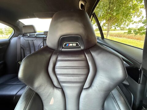 BMW M5 4.4 V8 Steptronic xDrive Euro 6 (s/s) 4dr 12