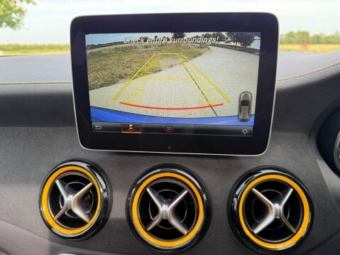 Mercedes-Benz A Class 2.0 A45 AMG Yellow Night Edition SpdS DCT 4MATIC Euro 6 (s/s) 5dr 12
