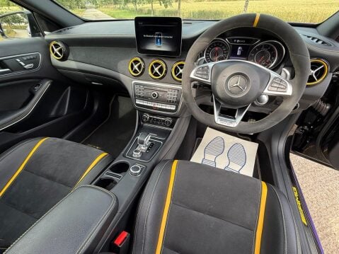 Mercedes-Benz A Class 2.0 A45 AMG Yellow Night Edition SpdS DCT 4MATIC Euro 6 (s/s) 5dr 29
