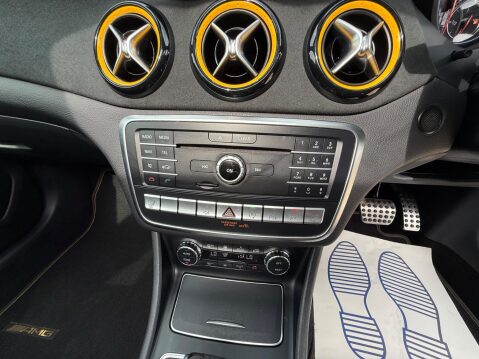 Mercedes-Benz A Class 2.0 A45 AMG Yellow Night Edition SpdS DCT 4MATIC Euro 6 (s/s) 5dr 24