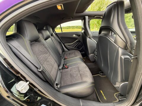 Mercedes-Benz A Class 2.0 A45 AMG Yellow Night Edition SpdS DCT 4MATIC Euro 6 (s/s) 5dr 40