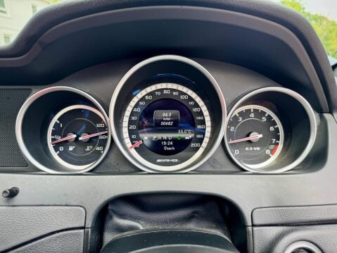 Mercedes-Benz C Class 6.3 C63 V8 AMG Edition 125 SpdS MCT Euro 5 2dr 54