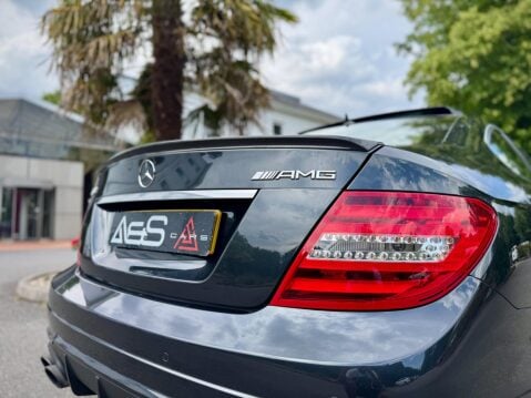 Mercedes-Benz C Class 6.3 C63 V8 AMG Edition 125 SpdS MCT Euro 5 2dr 83