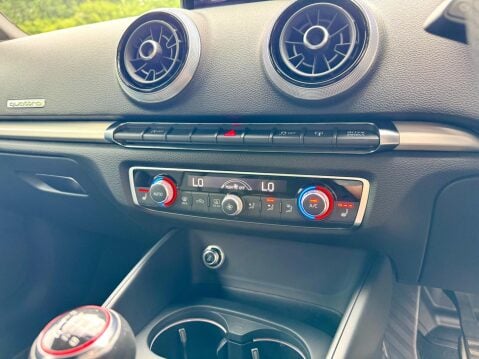 Audi S3 2.0 TFSI quattro Euro 6 (s/s) 4dr 34
