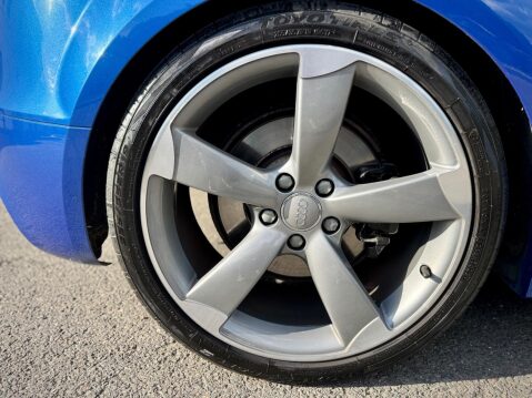 Audi TT 2.5 TFSI Coupe 3dr Petrol S Tronic quattro Euro 5 (340 ps) 33