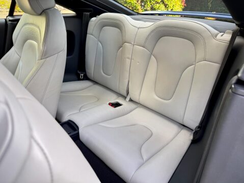 Audi TT 2.5 TFSI Coupe 3dr Petrol S Tronic quattro Euro 5 (340 ps) 52