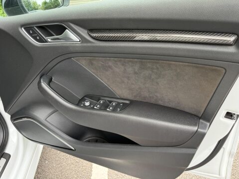 Audi RS3 2.5 TFSI Audi Sport Edition Sportback S Tronic quattro Euro 6 (s/s) 5dr 27