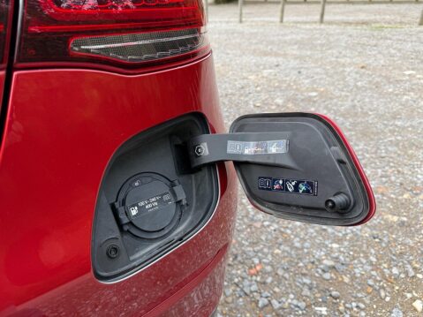 Mercedes-Benz GLC 2.0 GLC300e 13.5kWh AMG Line (Premium) Coupe G-Tronic+ 4MATIC Euro 6 (s/s) 33