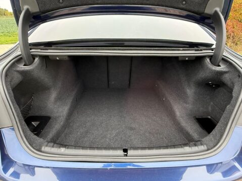 BMW 5 Series 3.0 540i M Sport Auto xDrive Euro 6 (s/s) 4dr 96