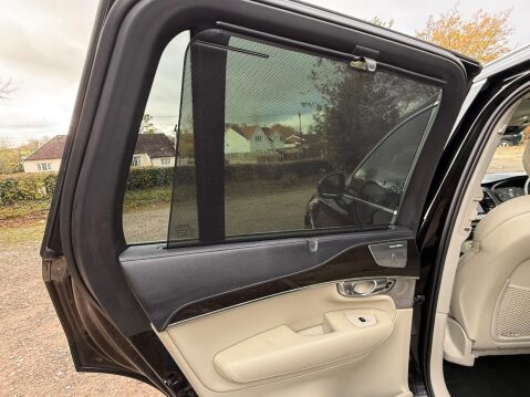 Volvo XC90 2.0h T8 Twin Engine 10.4kWh Inscription Pro Auto 4WD Euro 6 (s/s) 5dr 28