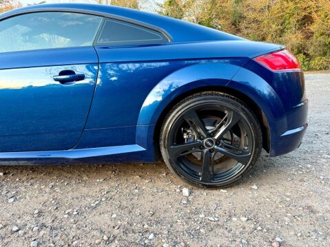 Audi TT 2.0 TFSI S line S Tronic quattro Euro 6 (s/s) 3dr 27