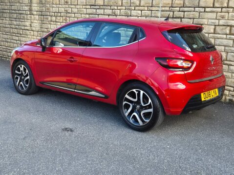 Renault Clio 1.5 dCi Signature Nav Euro 6 (s/s) 5dr 26