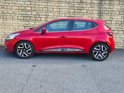Renault Clio 1.5 dCi Signature Nav Euro 6 (s/s) 5dr 29