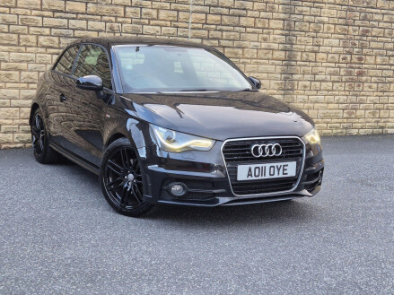Audi A1 1.6 TDI S line Euro 5 (s/s) 3dr