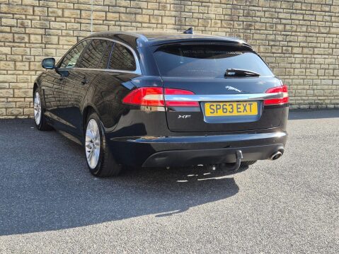 Jaguar XF 2.2d Sport Sportbrake Auto Euro 5 (s/s) 5dr 23