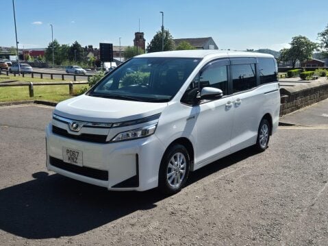 Toyota Voxy 1.8 PETROL HYBRID 7 SEATER 5DR 33