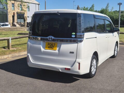 Toyota Voxy 1.8 PETROL HYBRID 7 SEATER 5DR 20