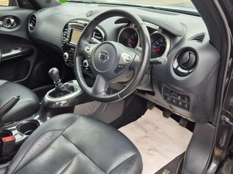 Nissan Juke 1.6 DIG-T Tekna Euro 6 (s/s) 5dr 10